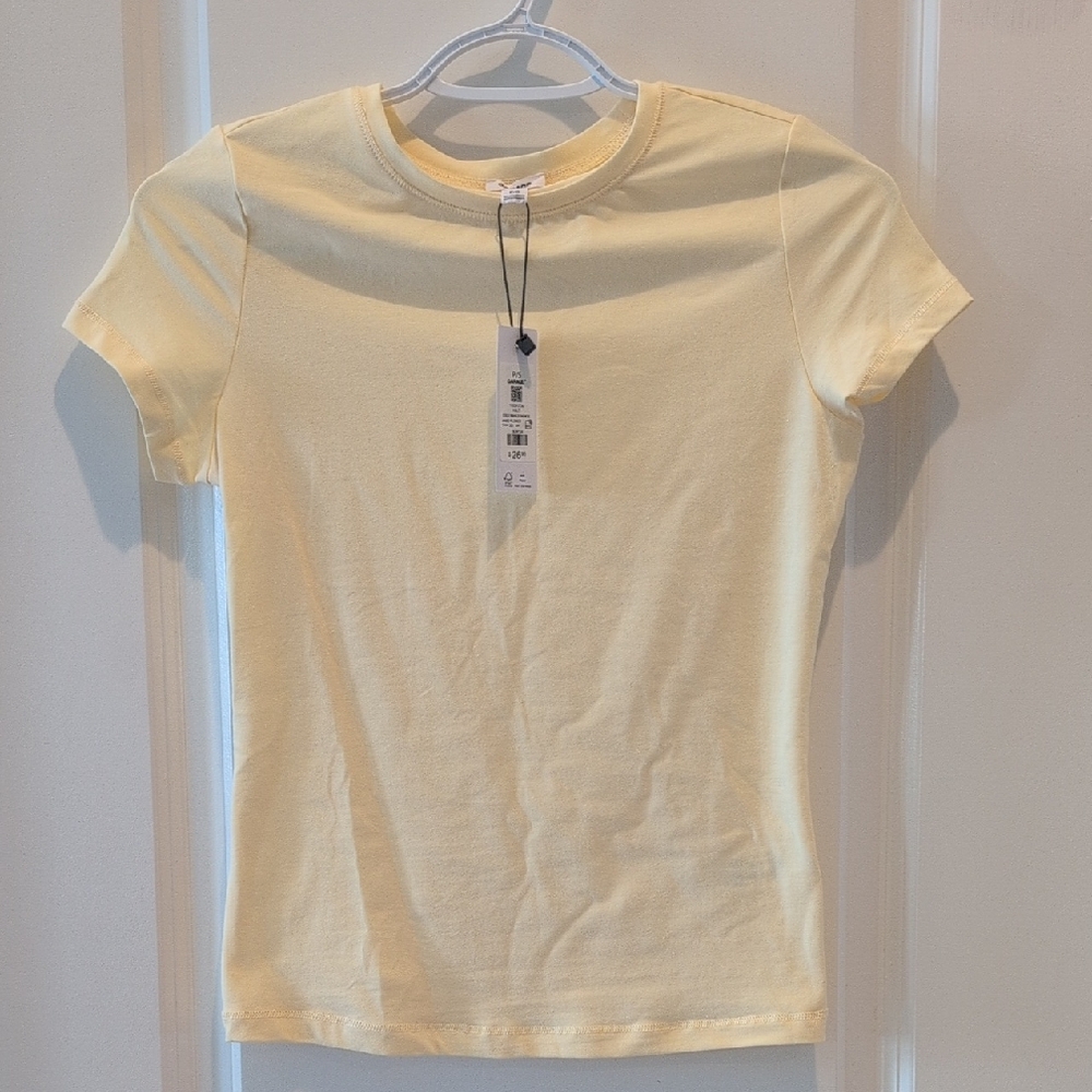 Garage Light Yellow Short Sleeve Tee